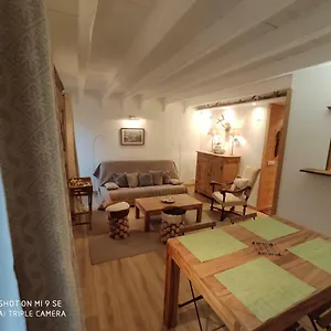 Apartment Chez Rosine, Saint-Sauveur-sur-Tinee
